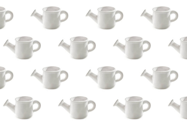 Многие банки полива на белом фоне. Патент на дизайн