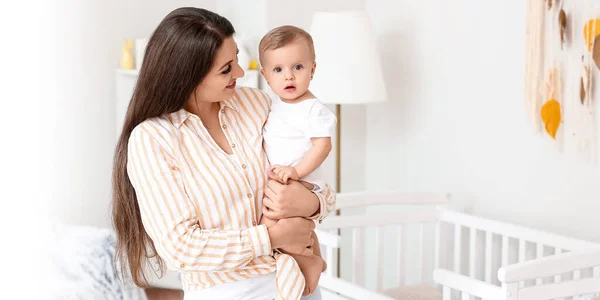 Happy Mother Her Cute Little Baby Home — Stock Photo, Image