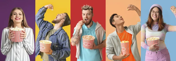 Grupo Jóvenes Con Palomitas Crujientes Sobre Fondo Colorido —  Fotos de Stock