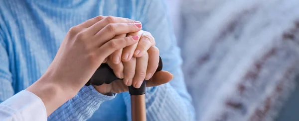 Caregiver Senior Woman Nursing Home Closeup — Stock Photo, Image