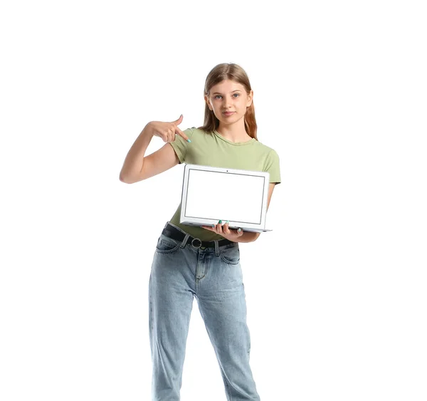 Mooie Tiener Meisje Wijzen Naar Laptop Witte Achtergrond — Stockfoto