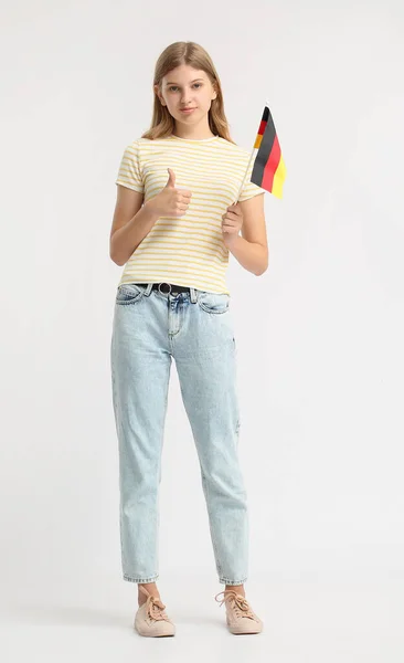 Guapa Adolescente Con Bandera Alemania Mostrando Pulgar Hacia Arriba Sobre —  Fotos de Stock