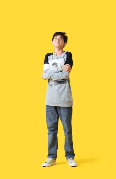 Teenage Boy Magazine Yellow Background — Stock Photo, Image