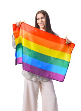 Beyaz arka planda LGBT bayrağı olan şık bir transseksüel kadının portresi