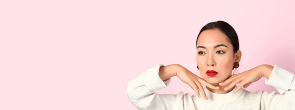 Fashionable Young Asian Woman Pink Background Space Text — Stock Photo, Image