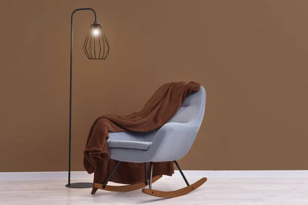 Interior Modern Room Comfortable Armchair Lamp Brown Wall — Stock Photo, Image