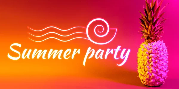 Advertisement Banner Summer Party Sweet Ripe Pineapple — Stockfoto