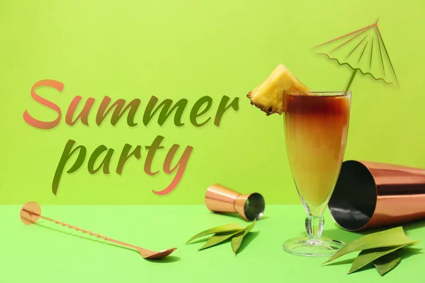 Annons Banner För Sommarfest Med Glas Kall Mai Tai Cocktail — Stockfoto