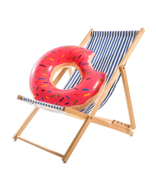 Striped Deck Chair Inflatable Ring White Background — 스톡 사진