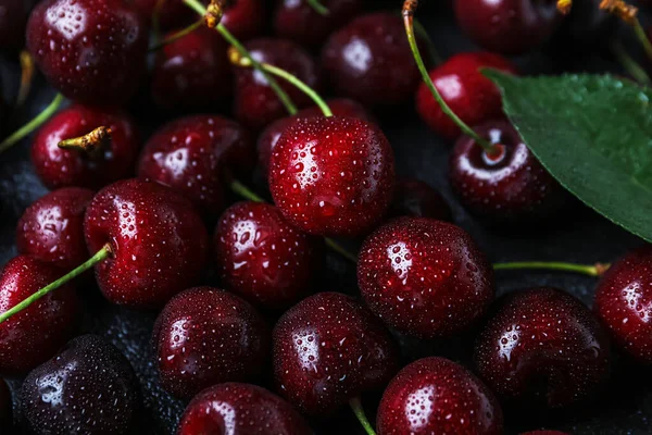 Tasty Ripe Cherry Water Drops Background Closeup — 스톡 사진