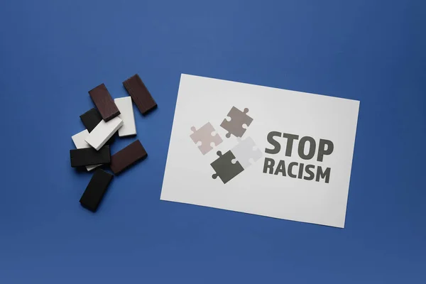 Preto Blocos Brancos Folha Papel Com Texto Parar Racismo Sobre — Fotografia de Stock