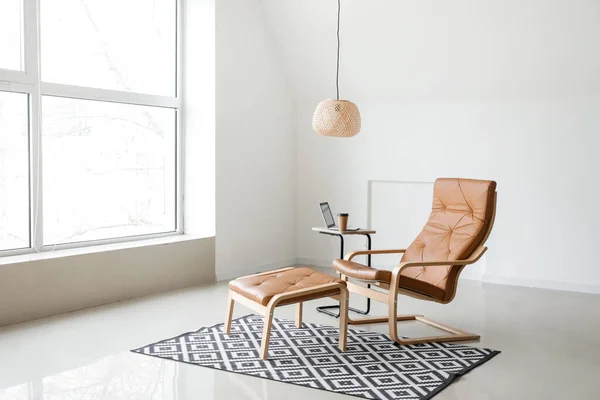 Comfortable Armchair Table Laptop Light Wall Room — Stockfoto