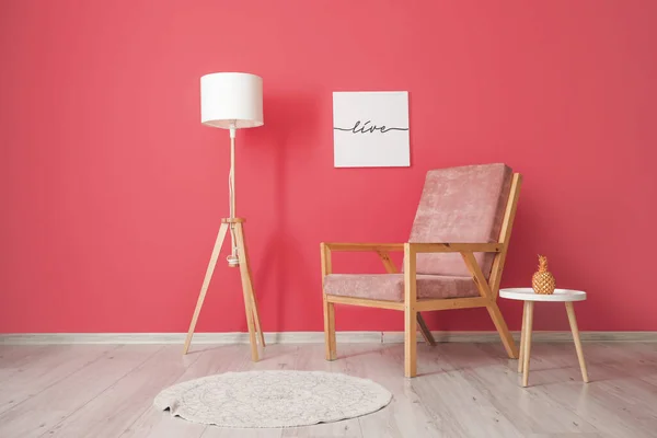 Comfortable Armchair Table Lamp Pink Wall Room — Stock Photo, Image
