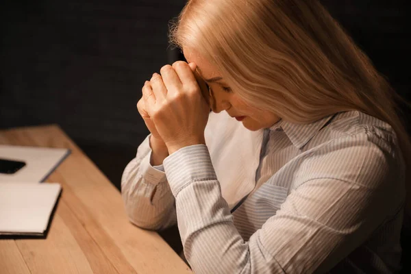 Religious Mature Woman Praying Dark Room - Stock-foto