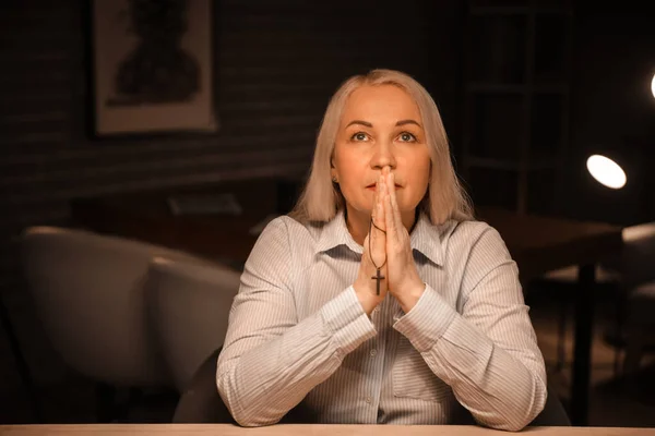 Religious Mature Woman Praying Dark Room — Stock Photo, Image