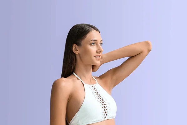 Young Tanned Woman Swimsuit Lilac Background — Fotografia de Stock