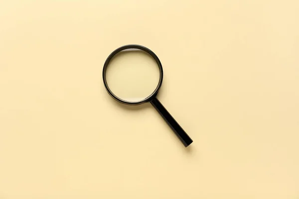 Magnifying Glass Beige Background — 图库照片