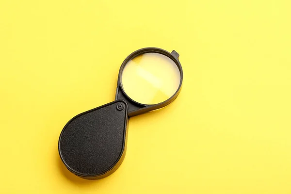 Magnifying Glass Yellow Background — Stock Photo, Image