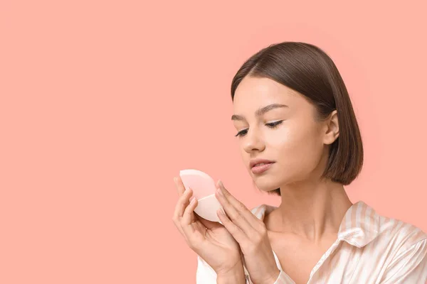 Pretty Young Woman Makeup Sponge Pink Background — Stockfoto