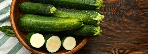 Bowl Fresh Zucchini Wooden Background Banner Design — Stock Photo, Image