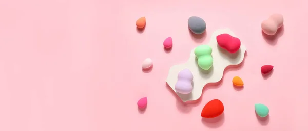 Colorful Makeup Sponges Pink Background Space Text Top View — 图库照片