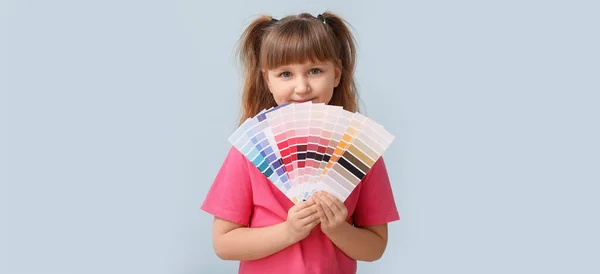 Little Girl Color Palettes Light Blue Background — Stock Photo, Image