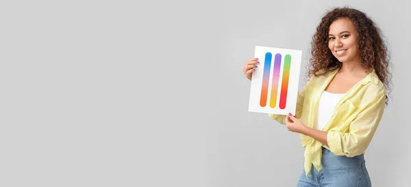 Beautiful Young African American Woman Holding Color Palettes Light Background — ストック写真