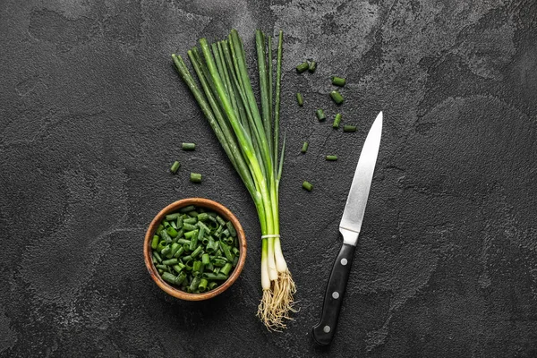 Composition Fresh Green Onion Knife Dark Background — Stock fotografie