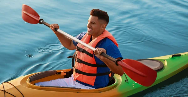 Young Man Kayaking River Summer Day — Fotografia de Stock