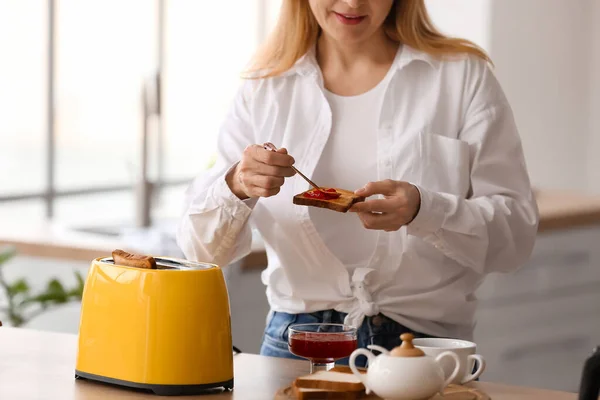 Mature Woman Making Tasty Toasts Kitchen — 스톡 사진