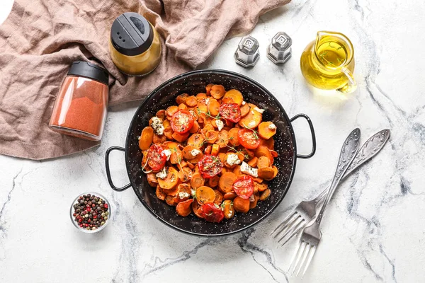Composition Frying Pan Tasty Baked Vegetables Oil Spices Light Background — Φωτογραφία Αρχείου