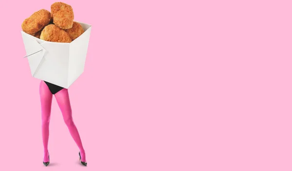 Legs Sexy Woman Paper Box Tasty Chicken Nuggets Pink Background — ストック写真