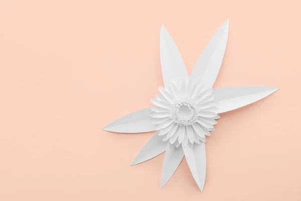 Beautiful Origami Flower Leaves Pink Background — 스톡 사진