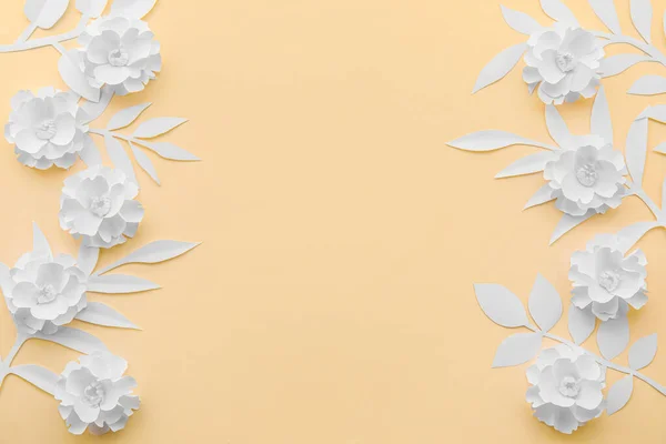 Frame Made Paper Flowers Leaves Beige Background — 스톡 사진