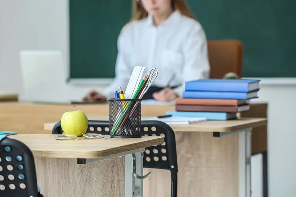 Apple Pen Cup Eyeglasses Table Classroom — стоковое фото
