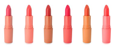 Beyaz arka planda güzel rujlar.