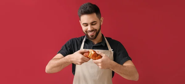 Baker Fresh Bun Color Background — Photo