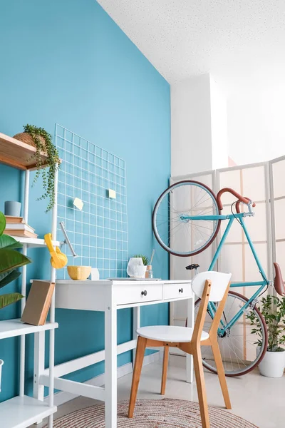 Interior Stylish Office Workplace Bicycle — Stock Photo, Image