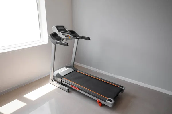 Modern Treadmill Light Wall Room — ストック写真