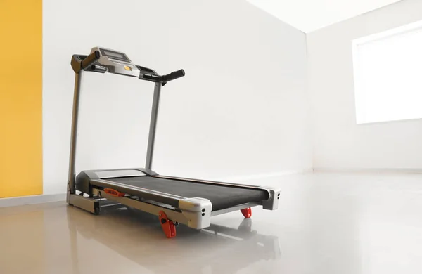 Modern Treadmill Yellow White Wall — Stok fotoğraf