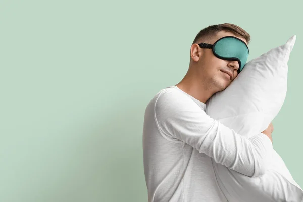 Young Man Sleeping Mask Pillow Green Background — Stock Photo, Image