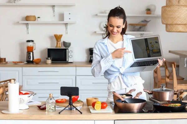 Young Woman Laptop Recording Cooking Video Tutorial Kitchen — Stock Photo, Image