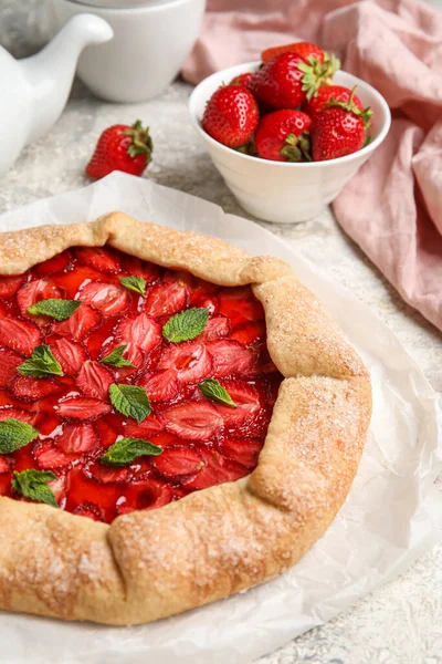 Tasty Strawberry Galette Table Closeup — Stock Photo, Image
