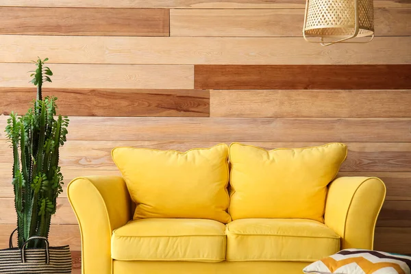 Big Cactus Yellow Sofa Wooden Wall — Stock Photo, Image