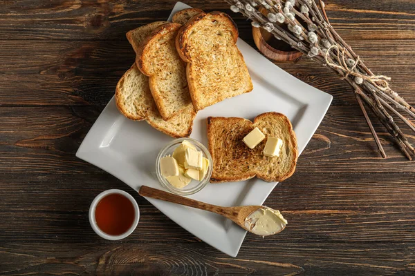 Plate Toasts Butter Maple Syrup Wooden Background — Foto Stock