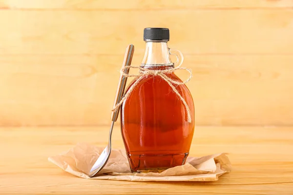 Bottle Maple Syrup Spoon Wooden Background — Stock Photo, Image