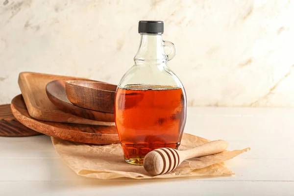 Bottle Tasty Maple Syrup Honey Dipper Light Wooden Background — 图库照片