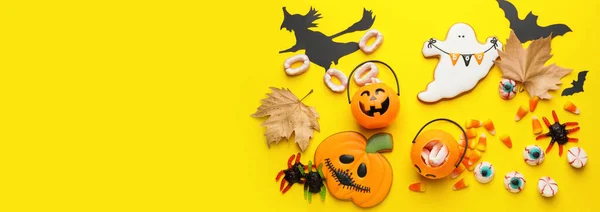Composition Tasty Halloween Treats Yellow Background Space Text Top View — Zdjęcie stockowe