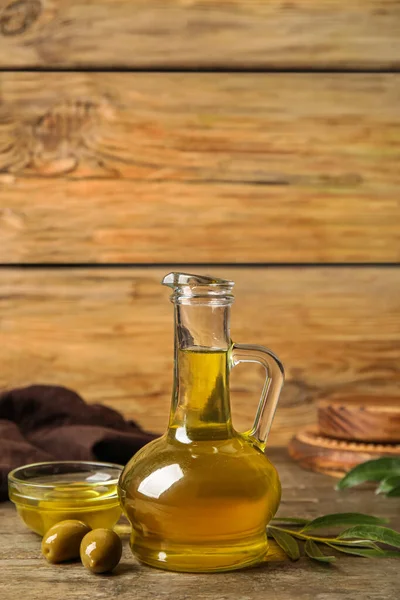 Decanter Bowl Fresh Olive Oil Wooden Background — Stock Photo, Image