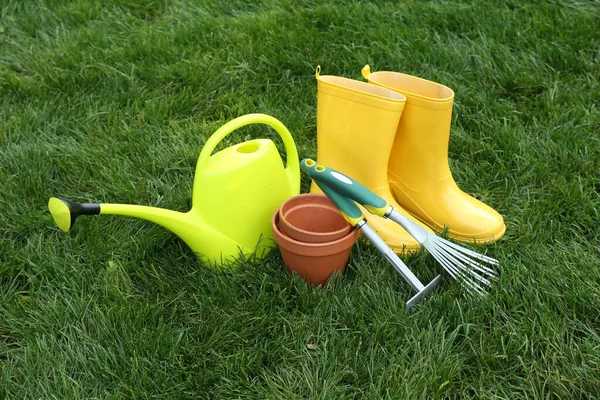 Gardening Tools Gumboots Green Grass Outdoors — 图库照片
